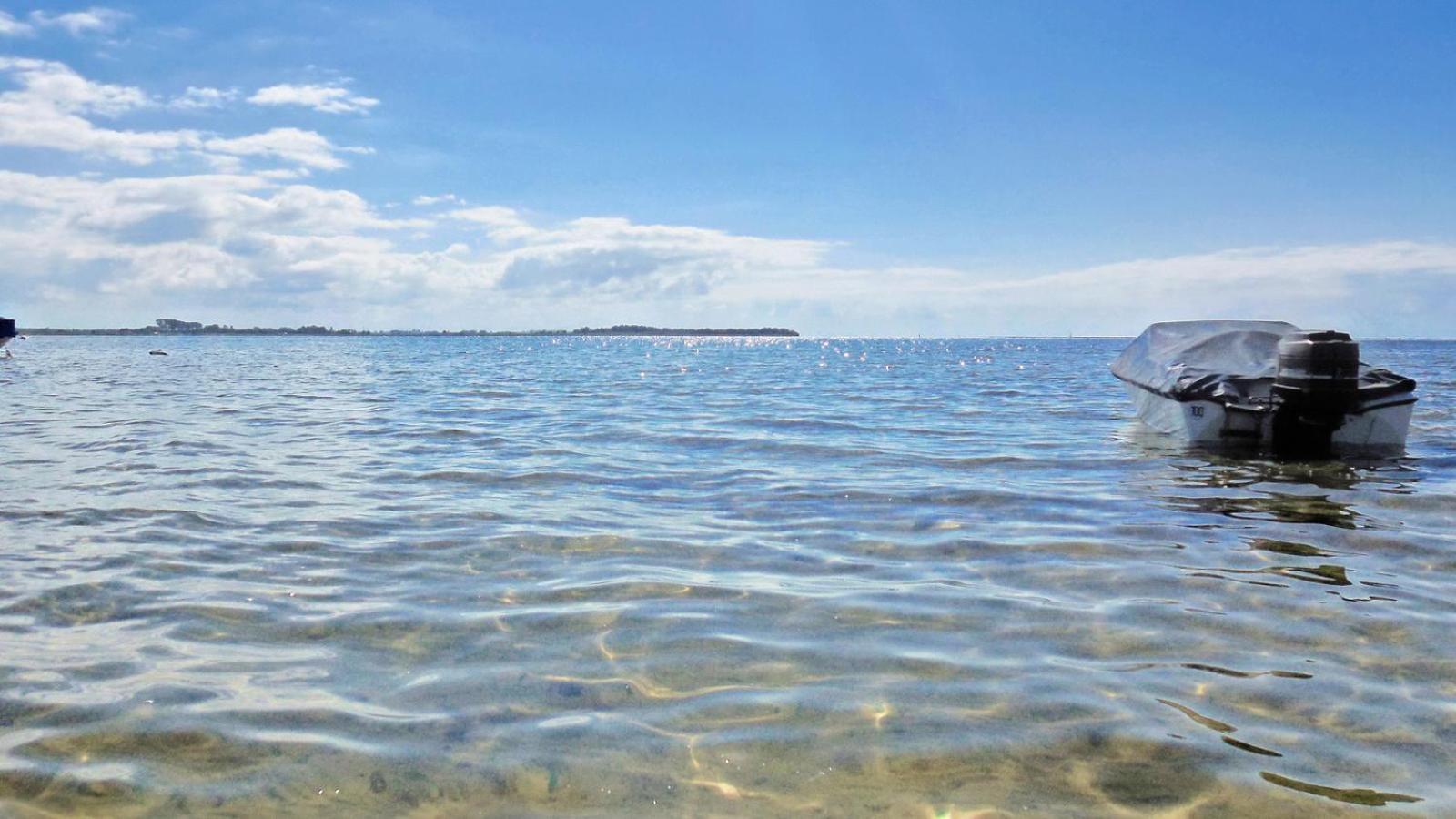Werder Chalet -- Wolke 7 -- Ostsee-Strand 150M I Sauna I Ekamin I Tiny House Fuer 2 Personen I By "Meyers Am Meer" Boiensdorf ภายนอก รูปภาพ
